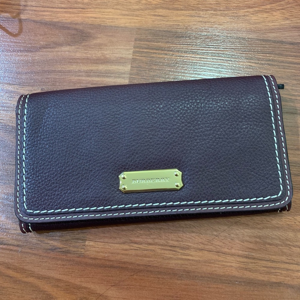 Burberry wallet